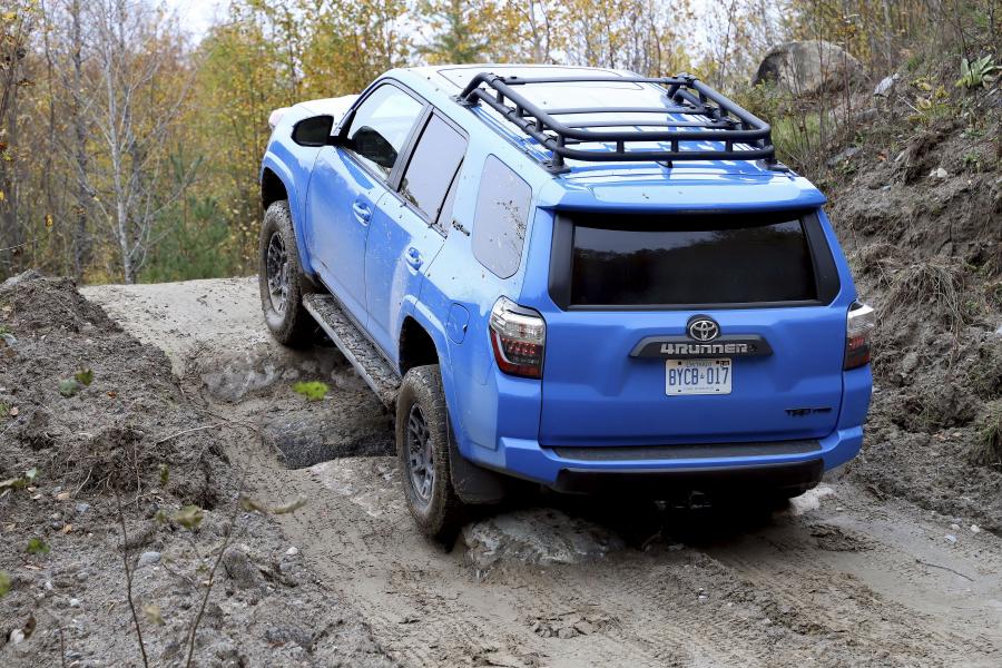  Toyota 4Runner TRD Pro (N280) 2018 года  (NA) (фото 20 из 38)